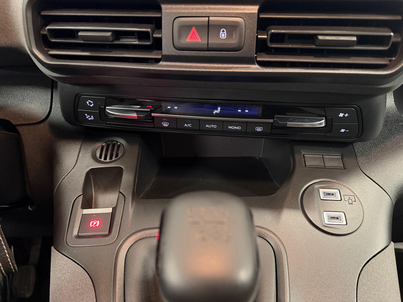 PEUGEOT RIFTER 10